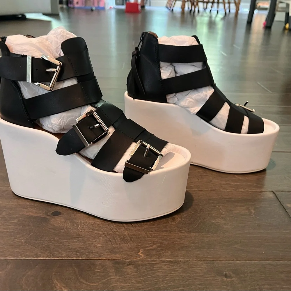 Jeffrey Campbell Black and White Platform Sandals - Picture 5 of 8
